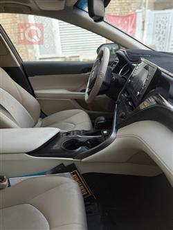 تۆیۆتا کامری